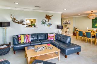 Biloxi Beach Bliss: Condo w/ Gulf-View Balcony! - Biloxi - 0