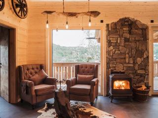Romantikchalet Bärenhöhle mit eigenen Wellnessbereich, Komfort und viel Ruhe - 7