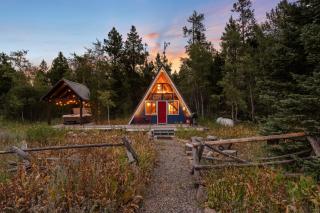 Last Chance Hideaway - A-Frame Cabin Retreat and Hot Tub Near Yellowstone - 0