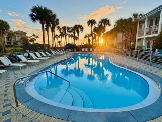 Margarita Villa B- Heated Pool, Beach, Waterfront - 8