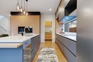 Hobsonville Family 5BR Sanctuary with Waterviews - 4