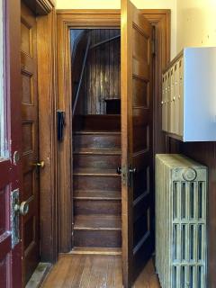 Historic Condo in Downtown Camden, steps to Harbor - 9