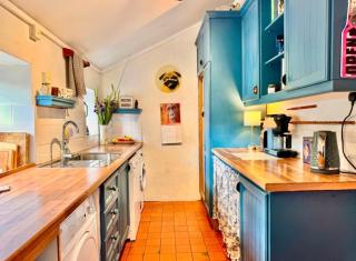 Glasson Village Cottage - 8