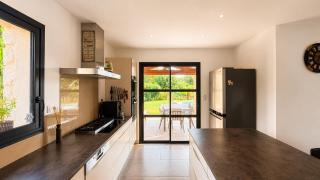 Villa en pierres naturelles avec piscine au Pic Saint Loup 7p - 15mn Montpellier - 1