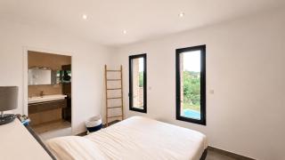 Villa en pierres naturelles avec piscine au Pic Saint Loup 7p - 15mn Montpellier - 5