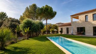 Villa en pierres naturelles avec piscine au Pic Saint Loup 7p - 15mn Montpellier - 2