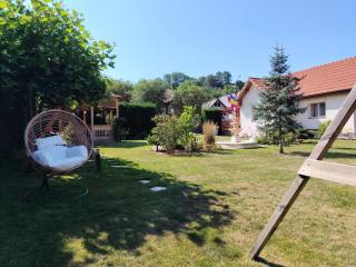 Casa cu gradina Untold - 9