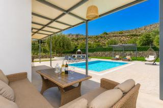 Villa Livis 1 - 7