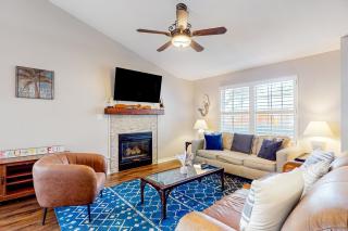 Dog-Friendly Yard! Retreat 11 Mi to Destin & Beach - 9