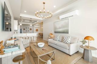 Styles Beach 1A - Beachfront Luxury Condo w/ Pool - 9