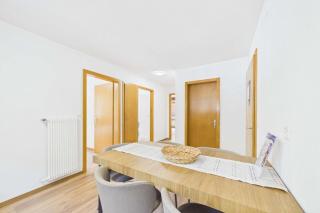 Cozy Alpine Escape for Families & Groups near Saas - 6