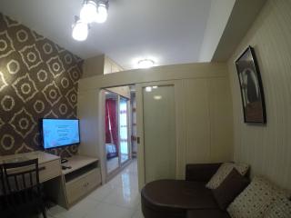 Linda's Condo - Manila - 8