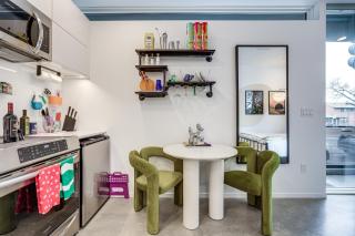 Modern Artist Loft - 7