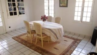 VILLA MEDITERRANEENNE - Quartier Prisé- - 4