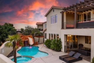 Paradise Village 18 Resort, Private Pool, Hot, Theater Room - 3