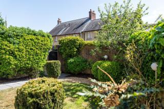 Modern Home nr Exeter Garden & Private Parking - 1