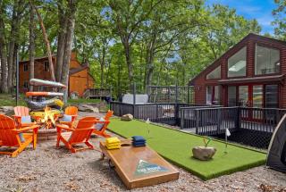 The Ridge at Penn Estates - A 4BR Pocono Retreat - 4