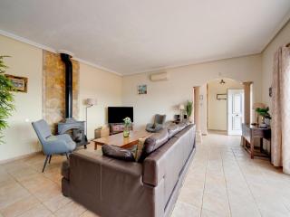 Villa in El Agar with Private Pool and Beaches - 3