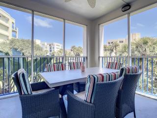 Oceanwalk Jr. Penthouse ~ Across from pool tennis shuffleboard ~ Walk to beach OW7-207 - 9