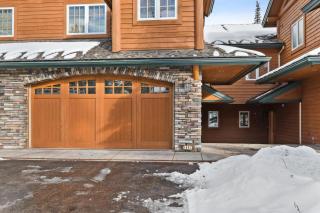 Silvertip Ski Haus - 7