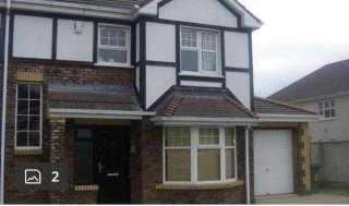 House Sleeps 4 with Garden - 0