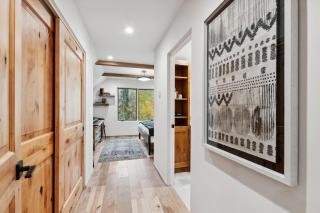 Snowghost Chalet - 2