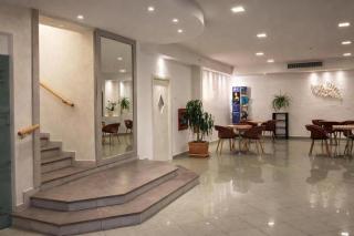 Hotel Centrale FRONTE MARE - 8