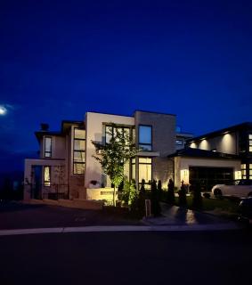 Luxury EW Bed & Breakfast - 7