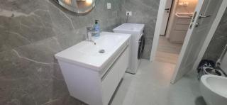 Vlora City Apartment - 3
