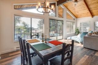 Tree-Lined Gold Beach Retreat w/ Multiple Decks! - 1