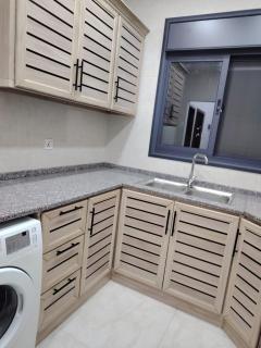 Al Wesam Furnished Apartments - 5