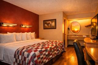 Red Roof Inn Mystic - New London - 9