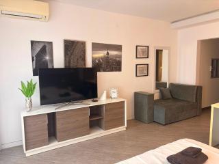 KAN Suites 3 - 3