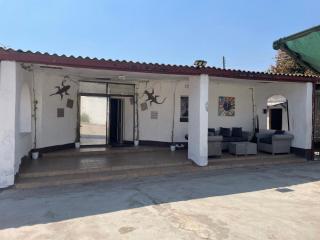 Black Olive Lodge - 4