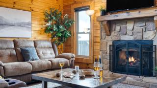 Mountains Are Calling by AvantStay - Sevierville - 2