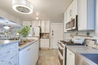 Near Parks & Eats! Elegant Southwest Chicago Home - 1