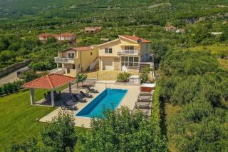 Family friendly house with a swimming pool Kastel Luksic, Kastela - 20513 - 8