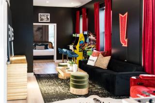 StayAtlas Retreat + Pool + Gym + Games + BBQ Fun - 9