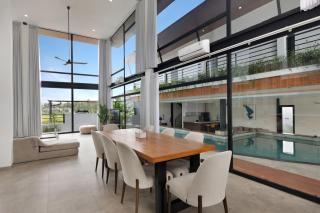 Contemporary 7BR Villa with Panoramic Views - 1