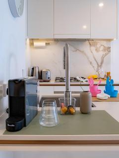 Panoramic Skyline Apartment - Walk to South Bank - 2