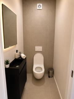 Luxury 1 Bedroom Apartment with Sofa Bed & Balconies Prime Location near ING Arena, Expo 12 & Atomium - Wemmel - 2