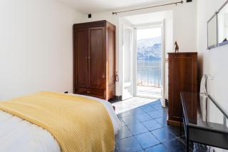 Lovely Apartment overlooking the Lake - 4