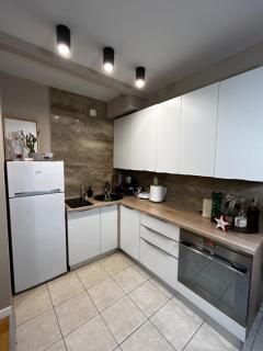 Stylish Apartment in Aerodrom, Skopje 4 Guests - 9