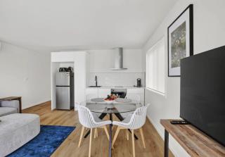 Luxury Country Accommodation in Magra, Tasmania - 5