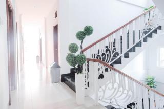 RedDoorz near RS USU Medan 3 - 4