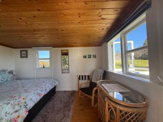 The Hilltop Farm Cabin Retreat - 6