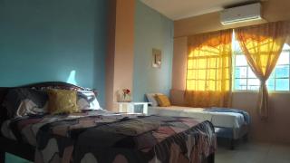 Hostal La GRAN Familia - 1