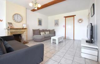 2 Bedroom Amazing Home In Saint-Germain-Du-Pert - 8