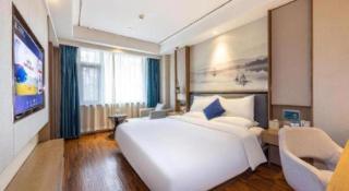 East Queen Hotel (Xi'an Beimen Metro Station) - 4