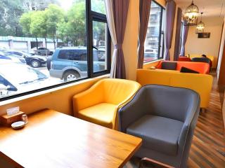 James Joyce Coffetel Guangyuan High-Speed Railway Station Dongba Municipal Government - 5
